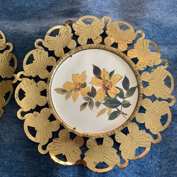 Set of three vintage floral plates - Picture 2 of 6